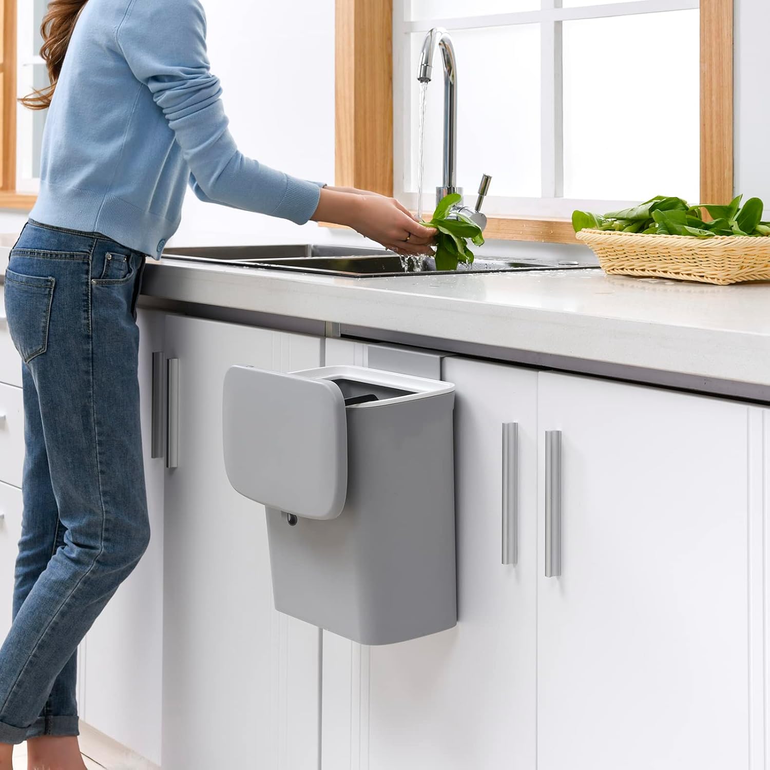 Kitchen Trash Can for Countertop or Under Sink, Mountable Indoor Composter,Hanging Small Trash Can with Lid for Cabinets/Bathroom/Bedroom/Office/Camping, 2.4 Gallon (White) - Image 5