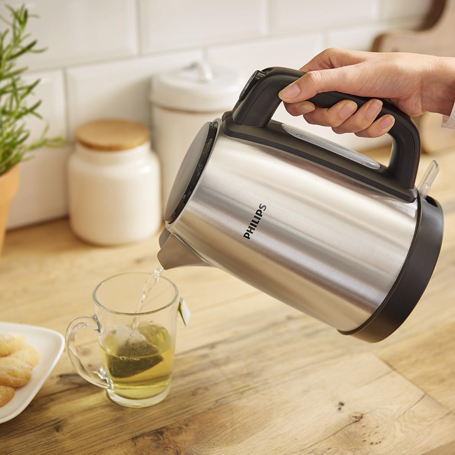 Philips, New Daily Metal Kettle, 1.7 Liters Capacity, 2200 Watts, Silver/Black, HD9350/92 - Image 12